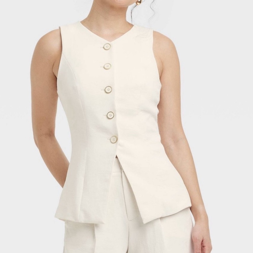 A New Day White Sleeveless Button-Up Blouse - Picture 11 of 12